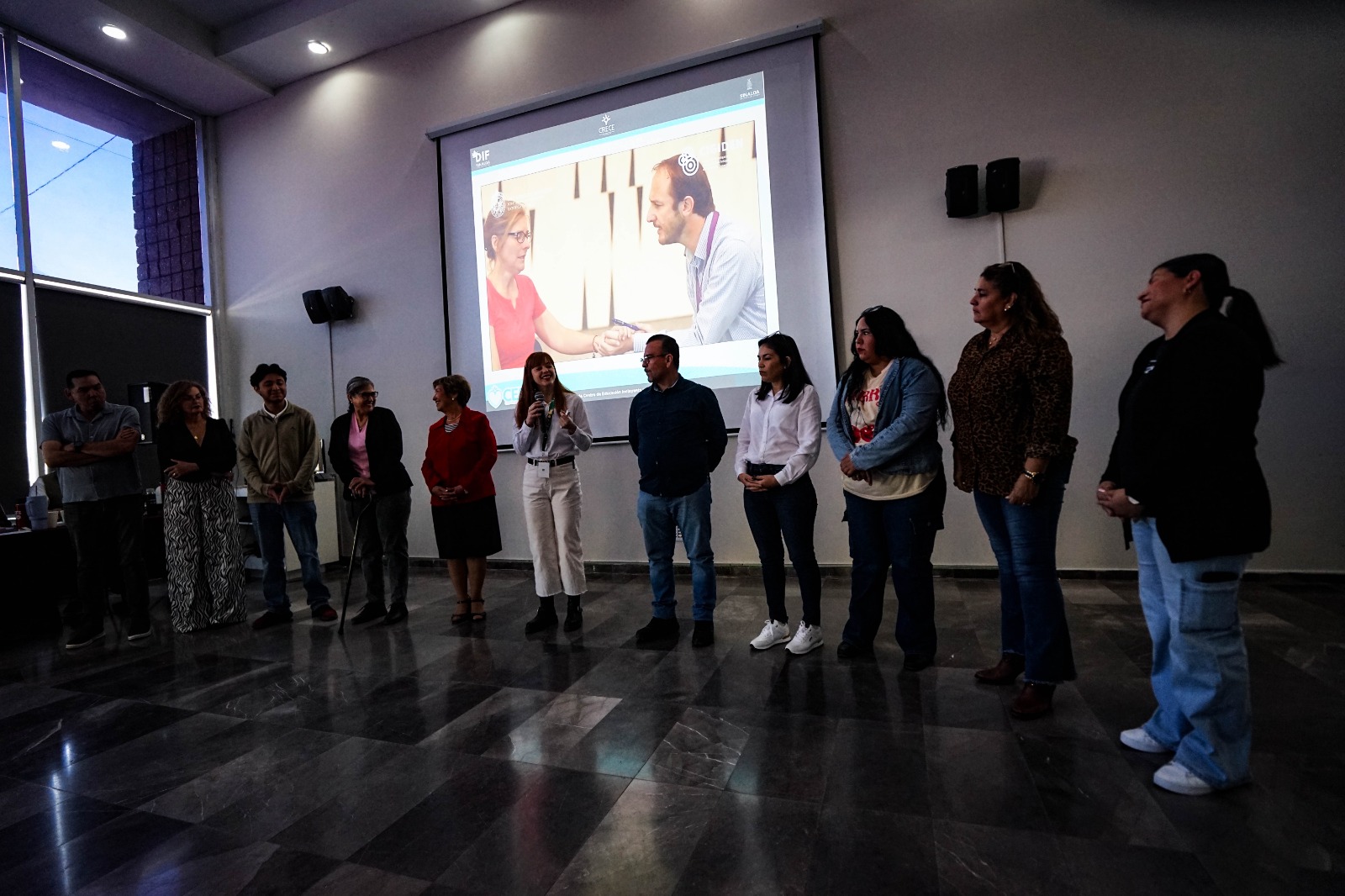Ingrese una descripción para la imagen