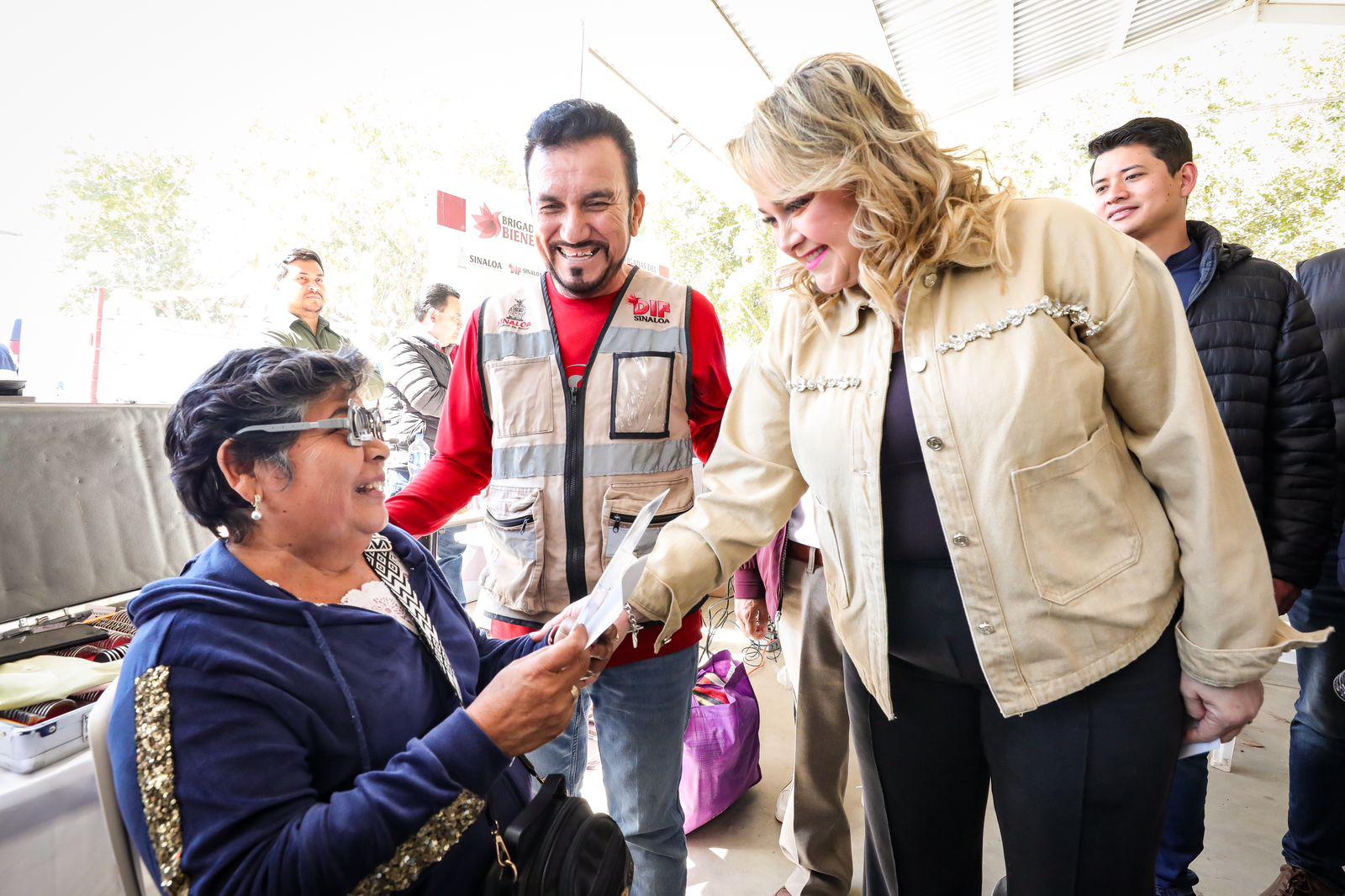 Ingrese una descripción para la imagen