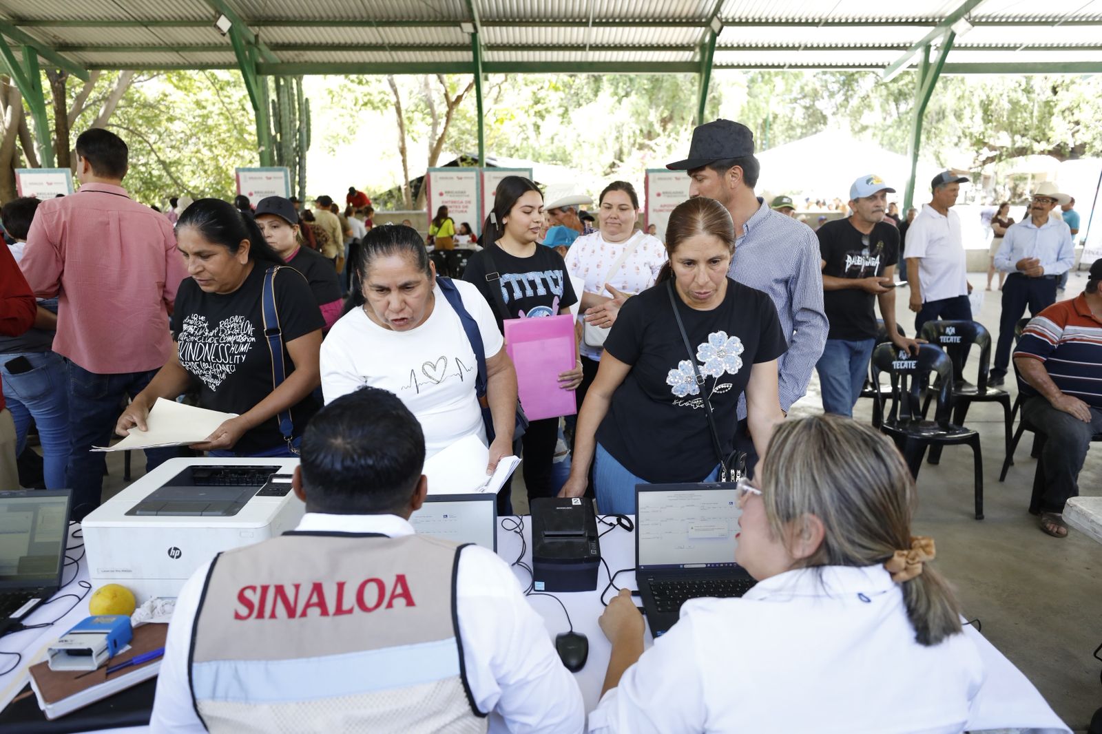 Ingrese una descripción para la imagen