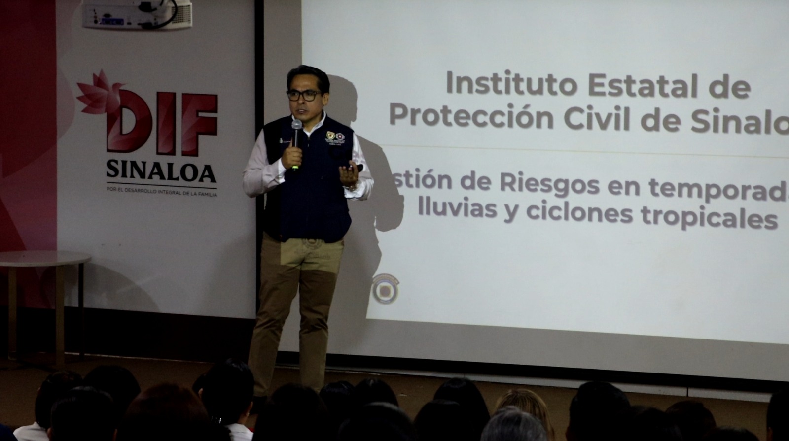 Ingrese una descripción para la imagen